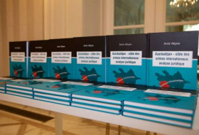 Un grand succès pour la présentation par l'AAA du livre d'Amir Aliyev en France
