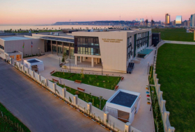  Le Lycée français de Bakou cesse ses activités 