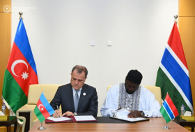   L'Azerbaïdjan et la Gambie abolissent l'obligation de visa pour les titulaires de passeports diplomatiques  