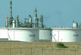 Koweït: signature de contrats de 13 milliards de dollars pour une raffinerie