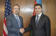   Hikmet Hadjiyev rencontre des responsables du gouvernement américain  
