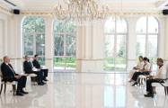  Le président Ilham Aliyev reçoit les lettres de créance de nouveaux ambassadeurs 