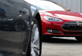 Pourquoi les Américains s’arrachent les Tesla et les Prius d’occasion