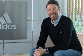 Le PDG d’Adidas rompt le silence sur les sanctions antirusses