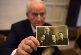 Un ex-SS d'Auschwitz de 94 ans mis en accusation en Allemagne