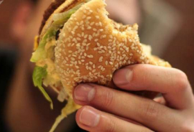Un lien entre la consommation de fast-food et la dépression aurait été établi
