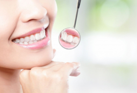 Cinq mauvaises habitudes déconseillées par les dentistes