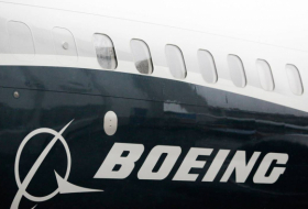 Un Boeing d'United va être inspecté après un incident de moteur
