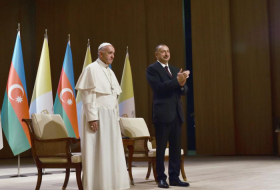  Ilham Aliyev a félicité le pape François 