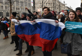 Russie: des milliers de manifestants contre une loi pour «isoler» Internet