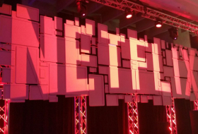 Netflix chute en bourse et perd des abonnés pour la première fois