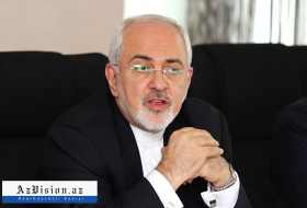   Le chef de la diplomatie iranienne arrive en Azerbaïdjan  