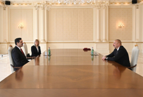  Le président Ilham Aliyev a reçu l’ambassadeur turc Erkan Ozoral 