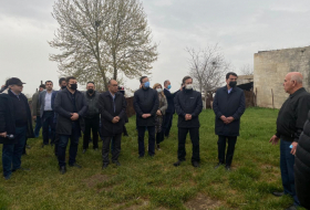  Des représentants du Conseil turc ont visité le cimetière d'Imaret à Aghdam 