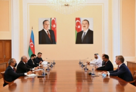 Le PM azerbaïdjanais rencontre le président du groupe et PDG de DP World