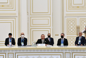   Les réalisations de l'Azerbaïdjan au cours des 18 dernières années évoquées lors du 15e sommet de l'OCE  