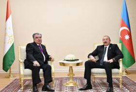  Le président Ilham Aliyev a rencontré son homolgue tadjik 