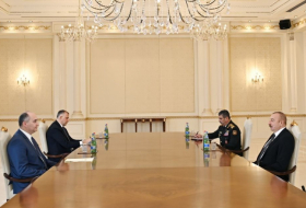   Le président azerbaïdjanais reçoit le ministre géorgien de la Défense  