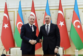  Erdogan a discuté de l'Ukraine avec le président azerbaïdjanais 