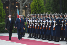  Cérémonie d’accueil officiel du président biélorusse à Bakou 