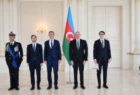   Le nouvel ambassadeur d’Italie en Azerbaïdjan remet ses lettres de créance au président azerbaïdjanais  