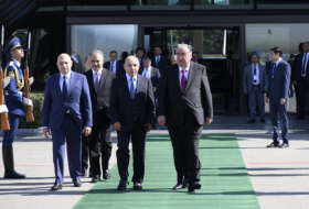   Le président tadjik termine sa visite d’Etat en Azerbaïdjan  