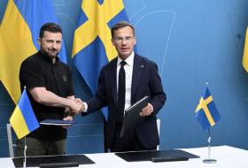 Zelensky en Suède pour signer des accords de sécurité