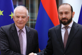 Le ministre arménien des AE discute du règlement de paix entre l'Arménie et l'Azerbaïdjan avec Borrell