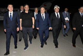   Le président du Parlement kirghiz est en visite en Azerbaïdjan  