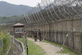 Des dizaines de soldats nord-coréens franchissent la frontière avec le Sud