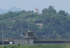 Corée du Sud: tirs de sommation sur des soldats nord-coréens ayant franchi la frontière