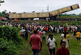 Inde: sept morts dans la collision entre un train de passagers et un convoi de marchandises