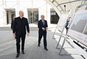  Le président azerbaïdjanais inspecte les travaux réalisés à l'Université du Karabagh 