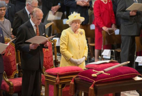 Pour son 90e anniversaire, Elizabeth II met le « Brexit » entre parenthèses