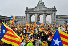 Bruxelles: 10.000 manifestants pour soutenir la Catalogne