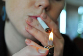Actif ou passif, le tabagisme accroît le risque de stérilité et de ménopause précoce