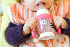 Les laits en poudre sont-ils bons pour les bébés?