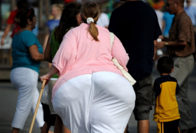 Obésité: Le ballon qui se gonfle dans l`estomac donne de bons résultats