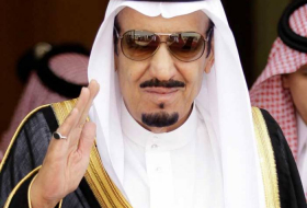 Le roi d'Arabie saoudite arrive à Moscou