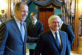 Lavrov a discuté la situation du Haut-Karabakh avec Nalbandian