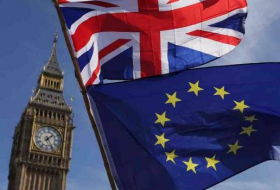 Brexit : Londres présente son projet de loi d'abrogation des traités européens