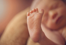 Aux États-Unis, un bébé naît d'un embryon congelé il y a 24 ans
