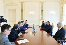 Le chef d’Etat Ilham Aliyev a rencontré une délégation venue d’Astrakhan