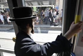 Un chauffeur palestinien restitue 10.000 dollars à un juif religieux