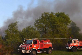 Un important incendie s'est déclaré à la frontière franco-espagnole