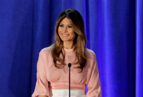 Prisée par Michelle Obama, une créatrice refuse d`habiller Melania Trump