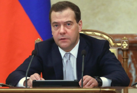 Dmitri Medvedev se rendra à Bakou