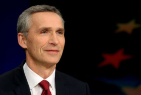 Le chef de l'OTAN lance des appels  à Bakou et Erevan pour revenir à la table des négociations