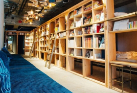 A Tokyo, un hôtel-bibliothèque pour amoureux des livres 