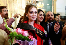 La lauréate et les participantes au concours de beauté Miss Irak 2017 - PHOTOS